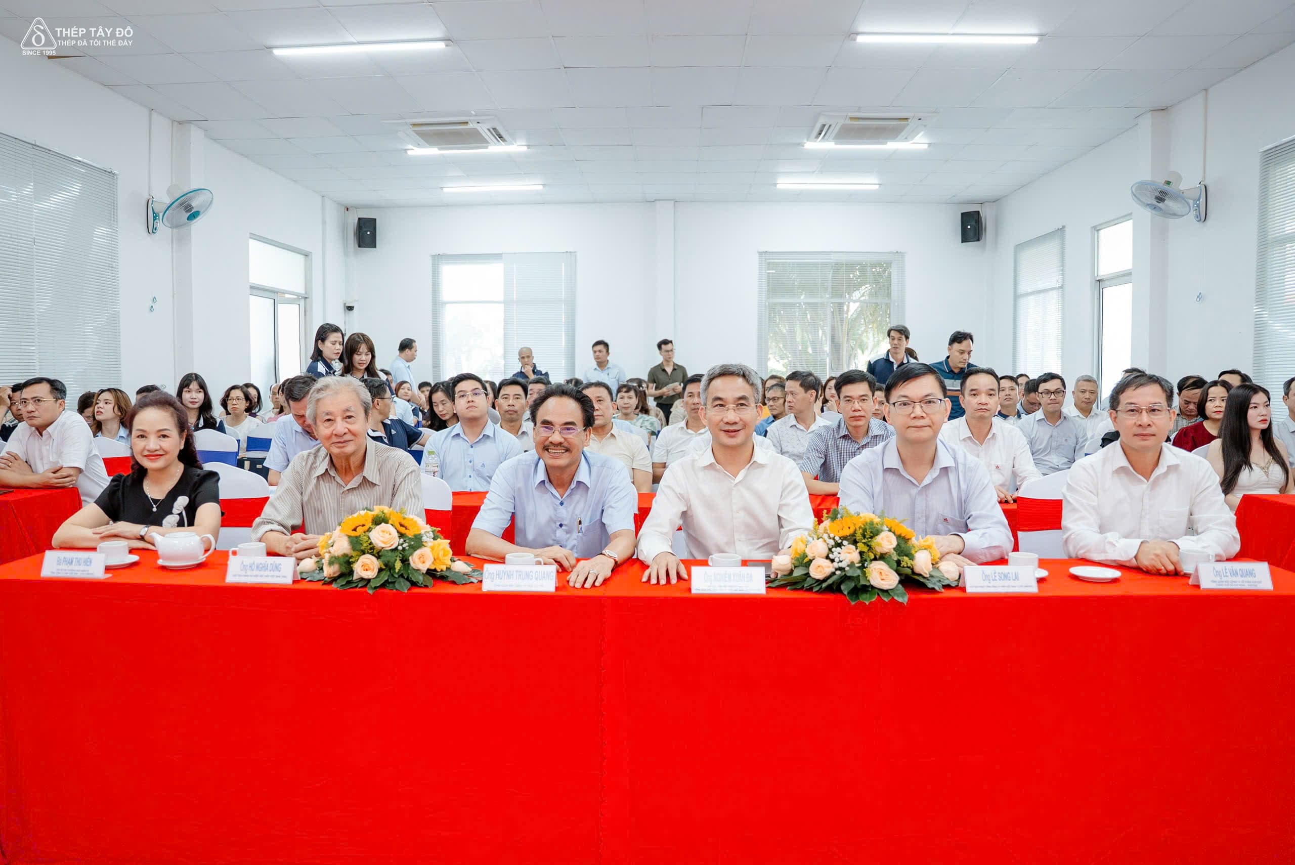 Ngày hội mở đường – Các Doanh nghiệp sản xuất, kinh doanh dịch vụ Ngành thép Việt Nam chung một hướng đi