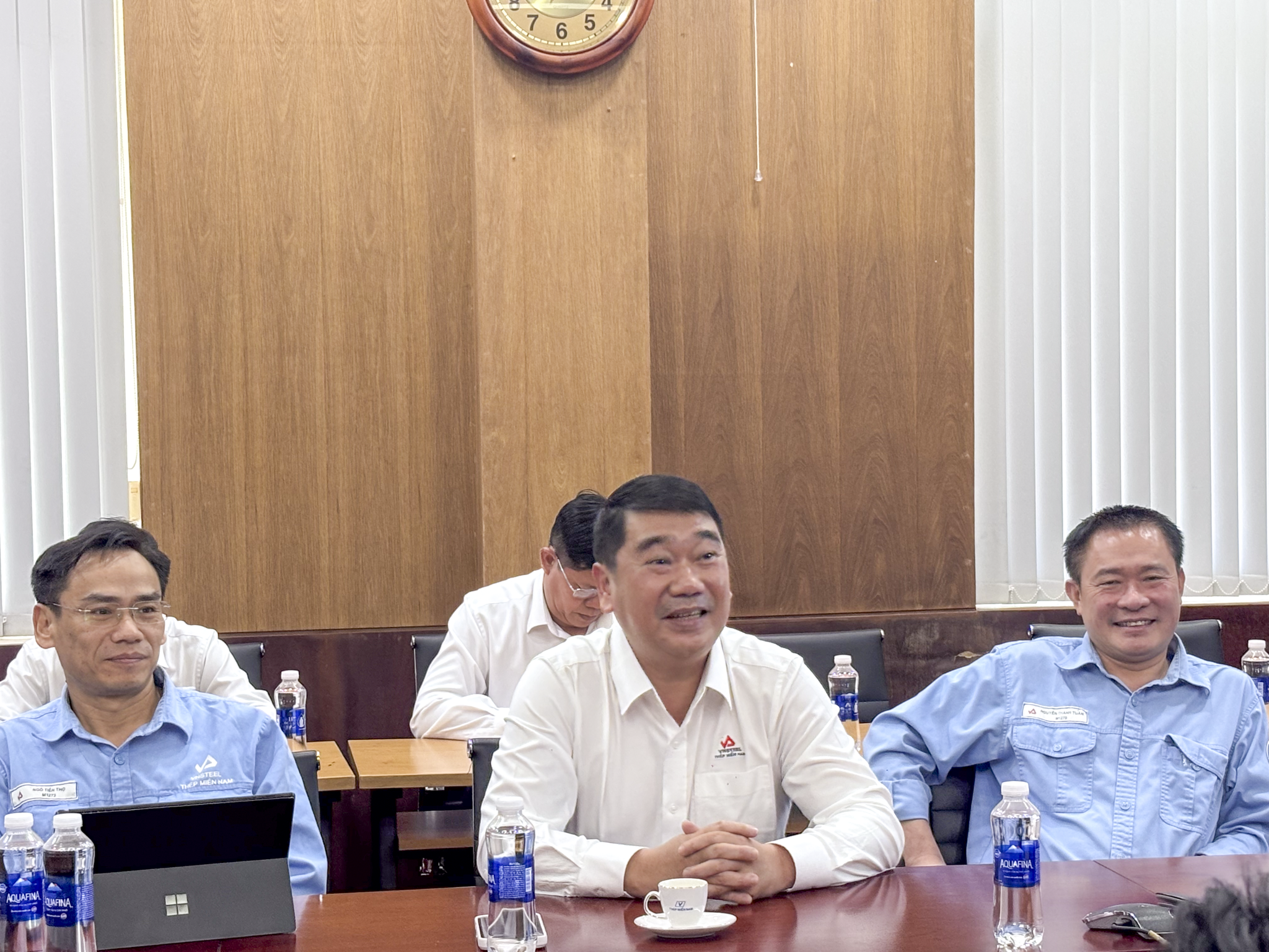 Ông Lê Việt – Tổng Giám đốc Thép Miền Nam đón tiếp đoàn công tác Thép Tây Đô